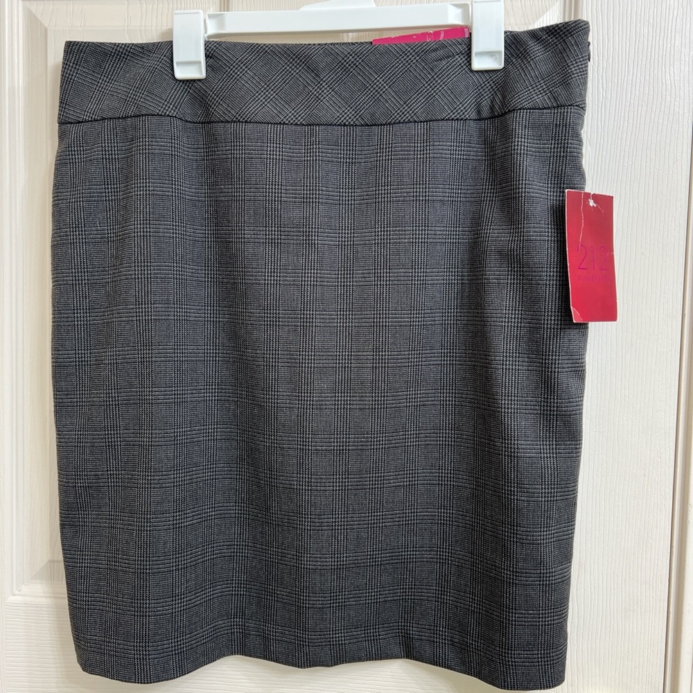 212 Collection Skirt size 16 by Kohl’s